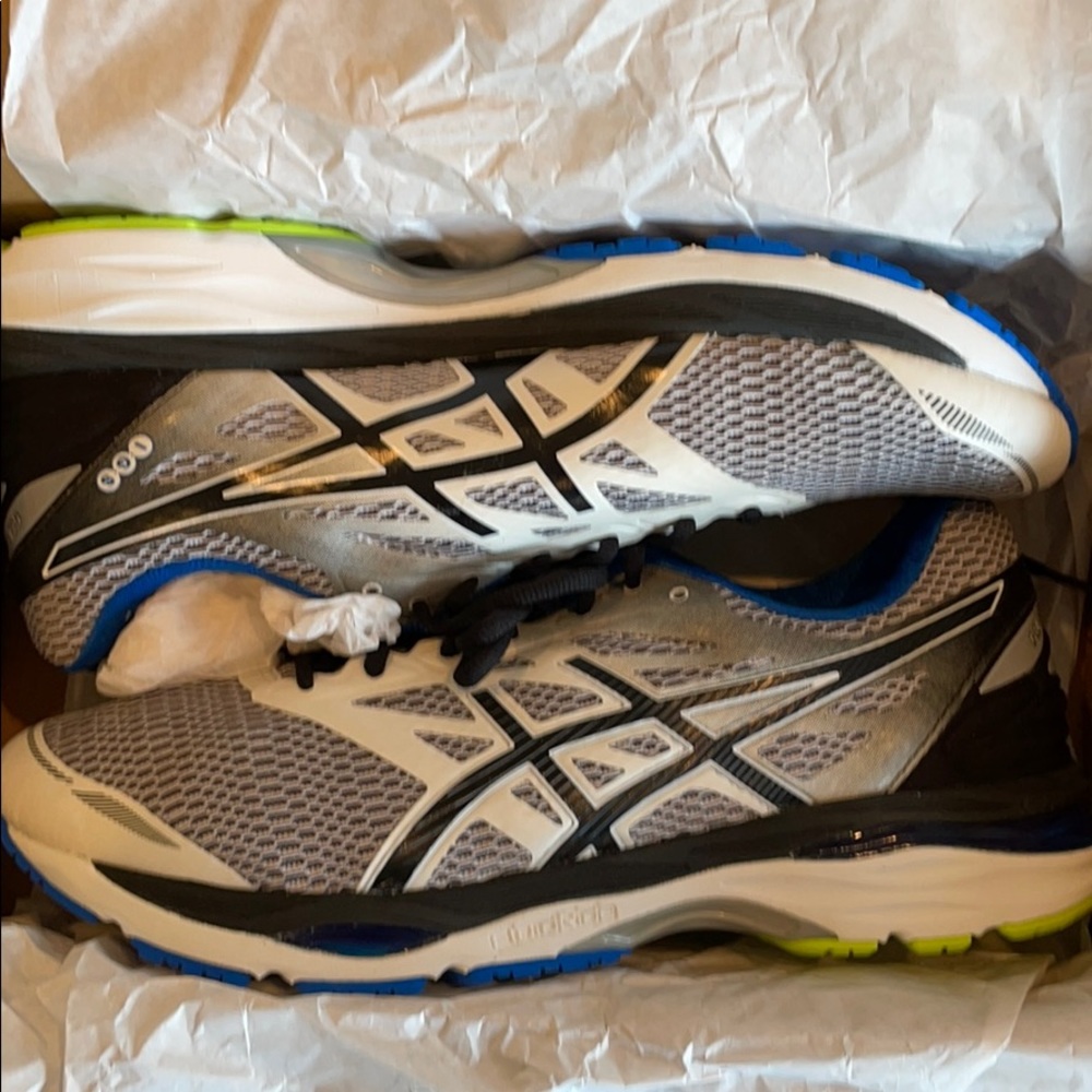 ASICS gel-cumulus 18